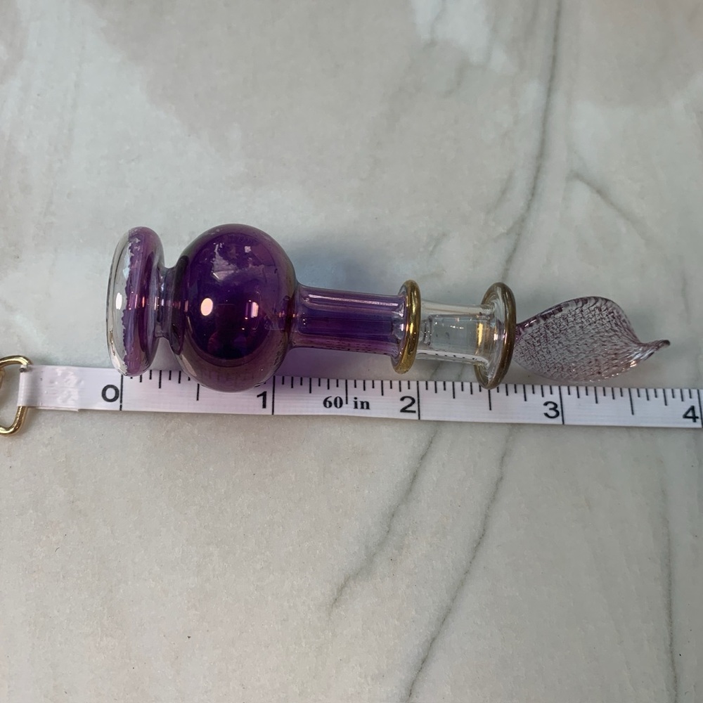 2204 Elegant Purple Glass Mini Perfume Bottle - Picture 5 of 7